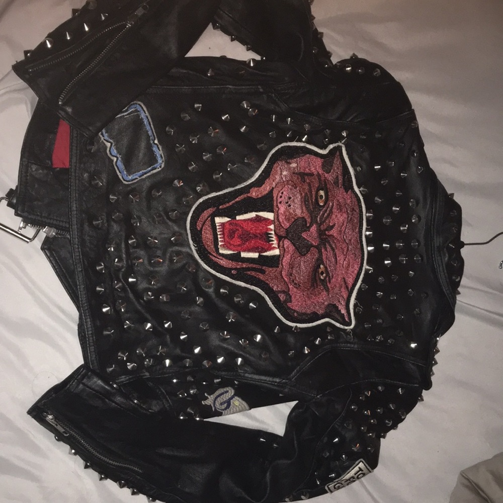 Sold out Zara spiked jacket - Picture 5 of 5